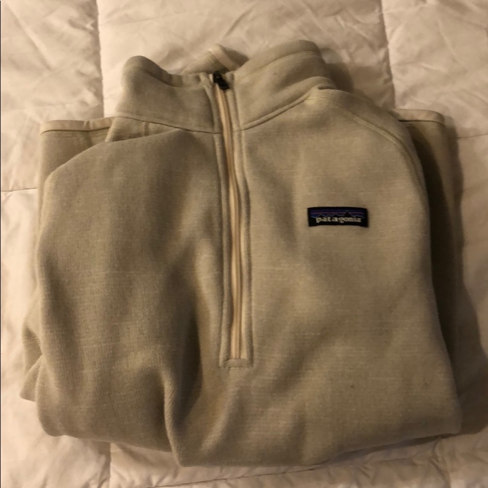 1/4 zip Patagonia fleece sweater
